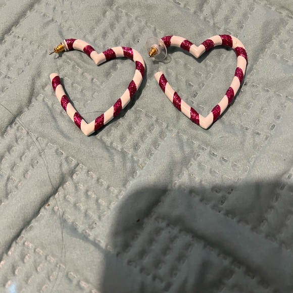 Heart pierced earrings - candy cane striped - Picture 2 of 2